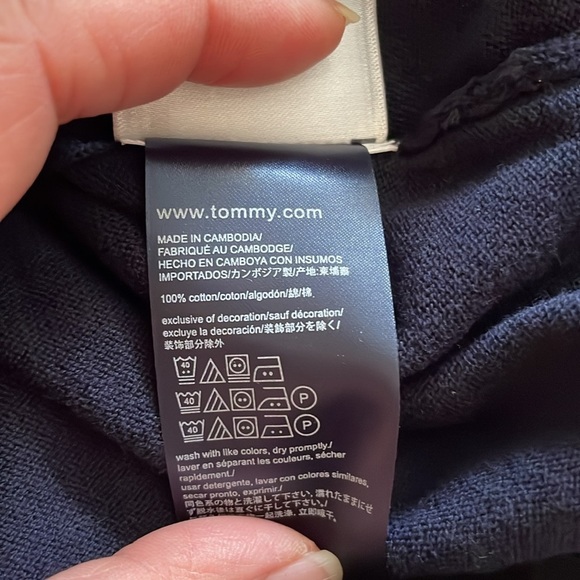 Tommy Hilfiger navy sweater sz XXS - Picture 5 of 5